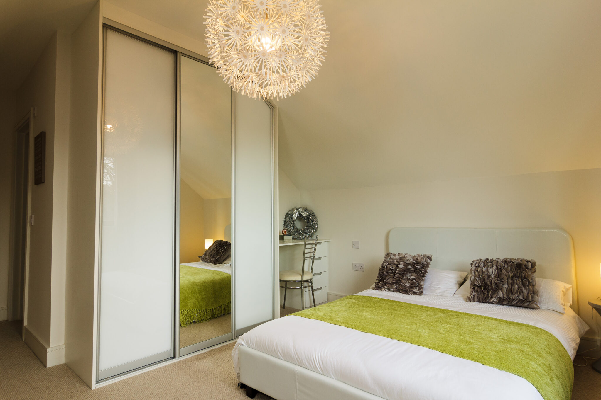 Fitted bedroom pure white glass & mirror sliding doors